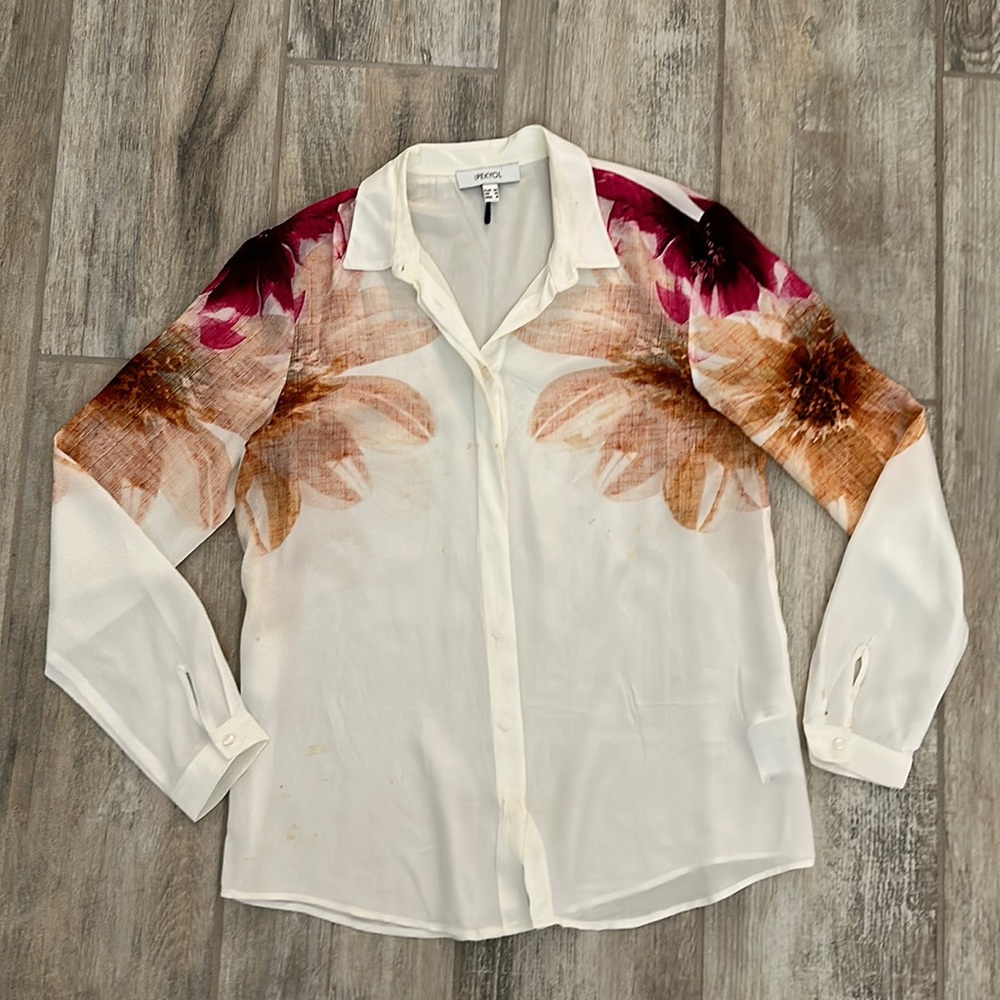 Vici Size M 100% Viscose Gorgeous Off White Shirt